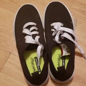 Mens shoes